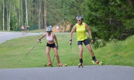 Казахстанские биатлонисты готовятся к сезону в Эстонии
