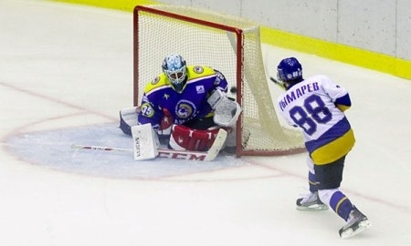 «Казцинк-Торпедо» снова сильнее «Алматы»