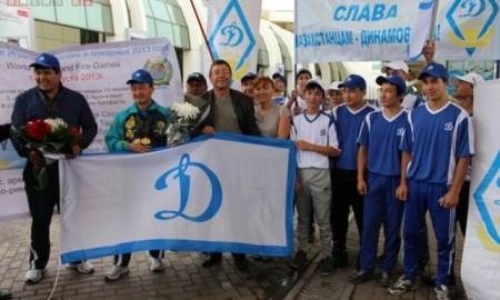 Фоторепортаж со встречи в Астане спортсменов-сотрудников полиции, прибывших с XV Всемирных Игр, прошедших в Белфасте