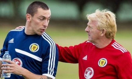 Капитан сборной Шотландии приедет в Казахстан