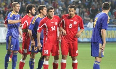 На холмы Грузии легла ночная мгла...