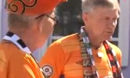 Фанаты «Шахтёра» празднуют победу любимой команды