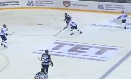 Видеообзор матча «Кубка Ромазана» «Металлург» — «Барыс» 4:0