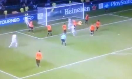 Гол Джеймса Форреста в ворота «Шахтера»