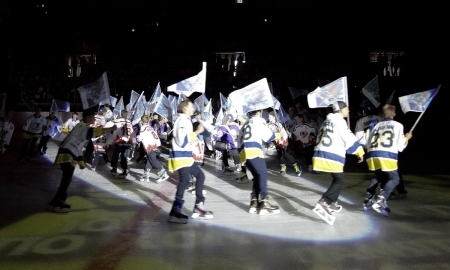 Фоторепортаж с открытия Международного хоккейного турнира для юношей памяти Бориса Александрова