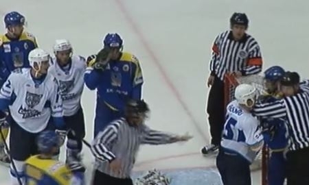 Видеообзор матча МХЛ «Челны» — «Снежные Барсы» 6:3