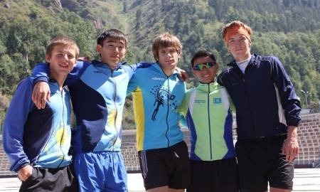 Сборная Костанайской области по конькобежному спорту проводит УТС на «Медеу»