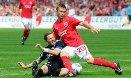 Энгель определился