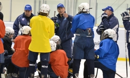 Тренеры «Снежных Барсов» дали мастер-класс в ДЮСШ