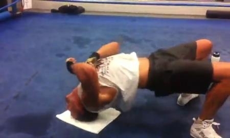 Видео тренировки Исы Акбербаева и Геннадия Головкина