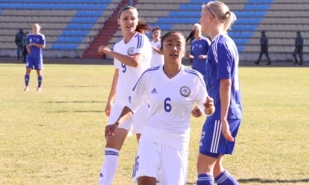 Фоторепортаж с матча отборочного турнира чемпионата Мира — 2015 среди женщин Казахстан — Финляндия 0:2