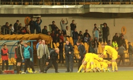 Фоторепортаж с матча Премьер-Лиги «Кайрат» — «Шахтер» 3:3