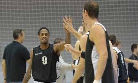 Фоторепортаж матча Кубка Нестерова «Нижний Новгород» — «Астана» 82:93