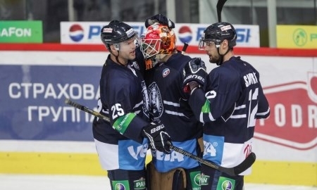 «Медвешчак» — «Барыс» 3:2. Серия прервалась