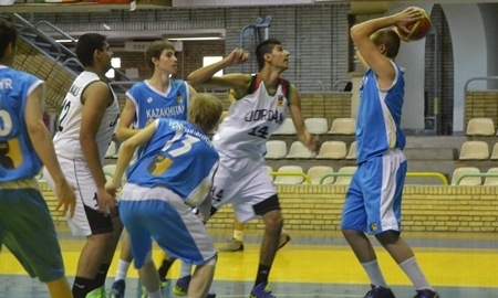 Юные баскетболисты Казахстана вышли в четвертьфинал чемпионата Азии