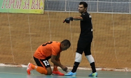 Фоторепортаж с матча Кубка УЕФА «Тулпар» — «Марка» 2:2