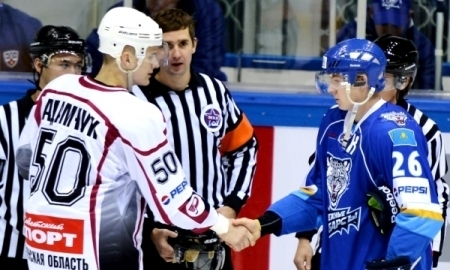 Фоторепортаж с матча МХЛ «Снежные Барсы» — «Тюменский Легион» 0:3