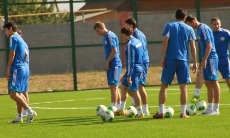 Фоторепортаж с открытой тренировки сборной Казахстана