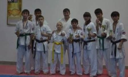 Спортсмены из СКО завоевали 3 золотых медали на международном турнире по каратэ