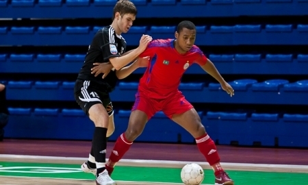 «Кайрат» сыграет с «Синарой»