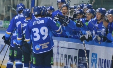 По мнению букмекеров, шансы «Барыса» на победу выше, чем у новокузнецкого «Металлурга»