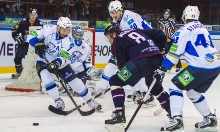 Фоторепортаж с матча КХЛ «Сибирь» — «Барыс» 2:3