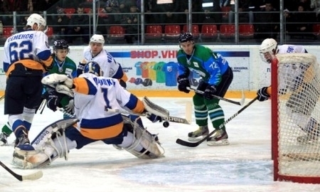 Котировки букмекеров на матчи «Казцинк-Торпедо» и «Сарыарки» в рамках ВХЛ