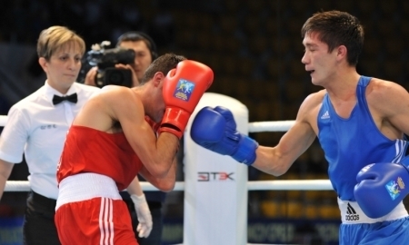 Фоторепортаж с боя чемпионата Мира Ильяс Сулейменов — Эндрю Селби