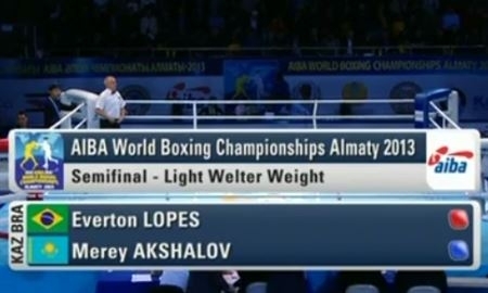 Видео боя чемпионата Мира Мерей Акшалов — Эвертон Лопес