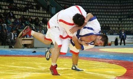 В Мангистауской области на турнире по казакша курес участвовали только спортсмены одного района и города