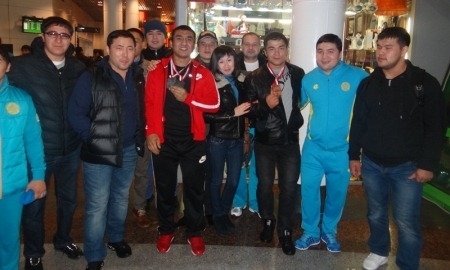 Фоторепортаж со встречи Алмаса Утешева и Владимира Седова