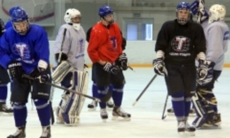 В Астане завершились сборы молодежной сборной Казахстана по хоккею