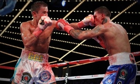 Росадо обвинил Головкина в использовании «специальных» перчаток