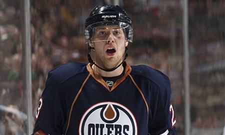 Кэм Баркер перейдёт в «Барыс»