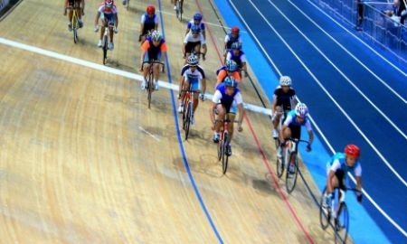 В Астане проходит Открытый чемпионат РК по велотреку