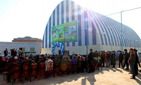 В поселке Ворошиловка Южно-Казахстанской области появился первый спортивный комплекс 