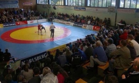 Артур Умбеткалиев уверенно выступает в немецкой Бундес Лиге