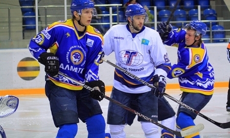 Фоторепортаж с матчей чемпионата РК «Алматы» — «Торпедо» 13:0, 9:2