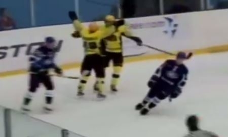 Видеообзор матча ВХЛ «Буран» — «Сарыарка» 3:6