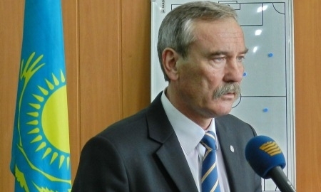 Анатолий Юревич: «В Казахстане люди четко понимают, что на улице 2013 год»