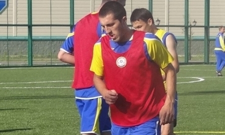 Суюмбаев в сфере интересов «Кайсара»