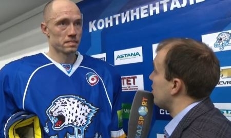 Видеоинтервью Алексея Литвиненко в перерыве матча КХЛ против «Слована»
