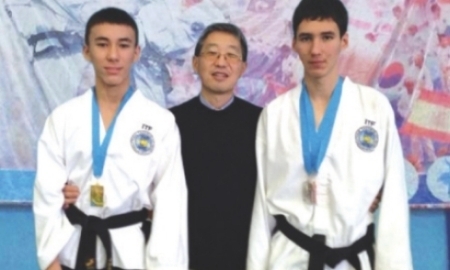 Юный актюбинский таэквондист стал третьим среди взрослых на турнире в Семее