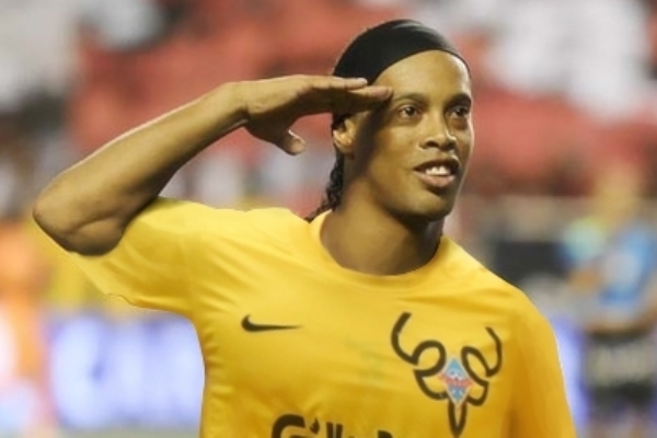 Всем сестрам по серьгам, или Футбольная слонораздача. Часть 2