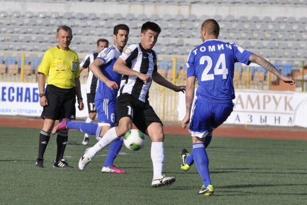 Всем сестрам по серьгам, или Футбольная слонораздача. Часть 3