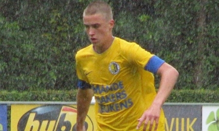 Дэслей Уббинк на просмотре в «Таразе»