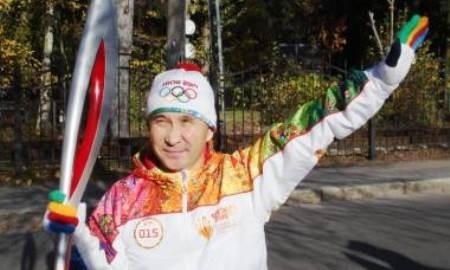 Факелоносцем Олимпийского огня стал спортсмен из Актау