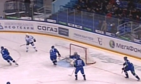 Видеообзор матча КХЛ «Нефтехимик» — «Барыс» 0:1