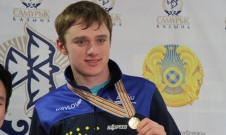 Кузин поднялся на 3-е место в общем зачете Кубка Мира в дисциплине 1000 метров