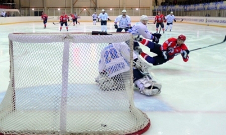 Листки хоккейного календаря. Неделя № 13. 2 — 8 декабря. Раззабивались...